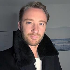 Meet your Posher, Tom